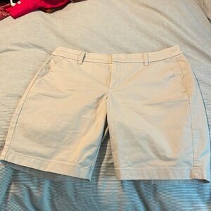 J crew 9 inch khakis .. never worn …